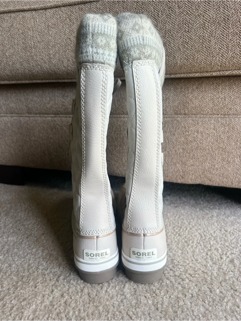Sorel Women's Tofino II Winter Boots - Size 8 - Like New